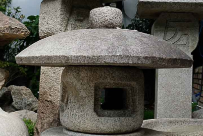 Cấu tạo cơ bản của đèn đá sân vườn Nhật Bản