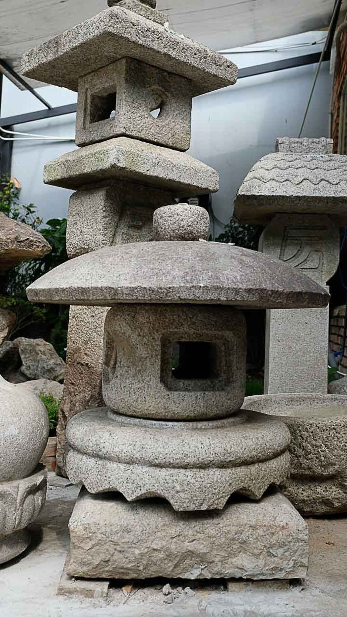 đen-đa-trang-tri-san-vườn-3