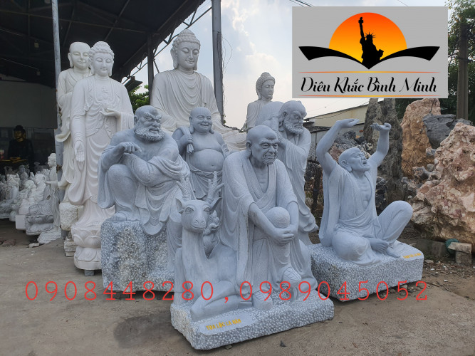 18 vị La Hán bằng đá