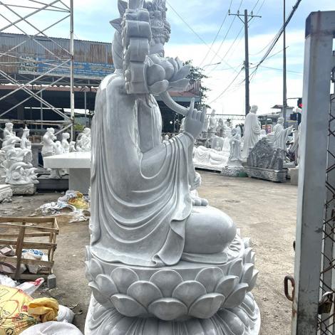 Nguyệt Quang Bồ Tát